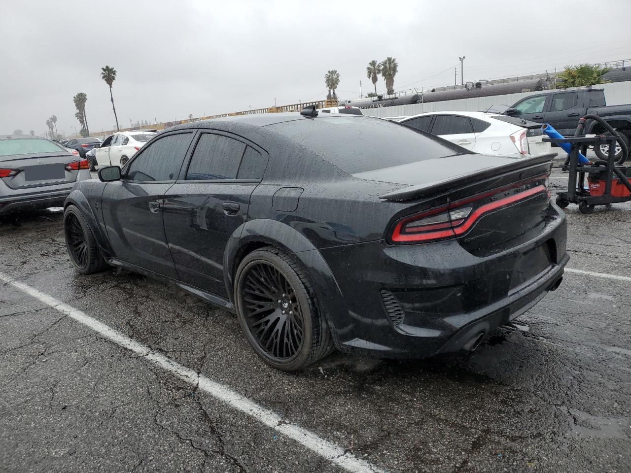 2020 Dodge Charger - Image 2