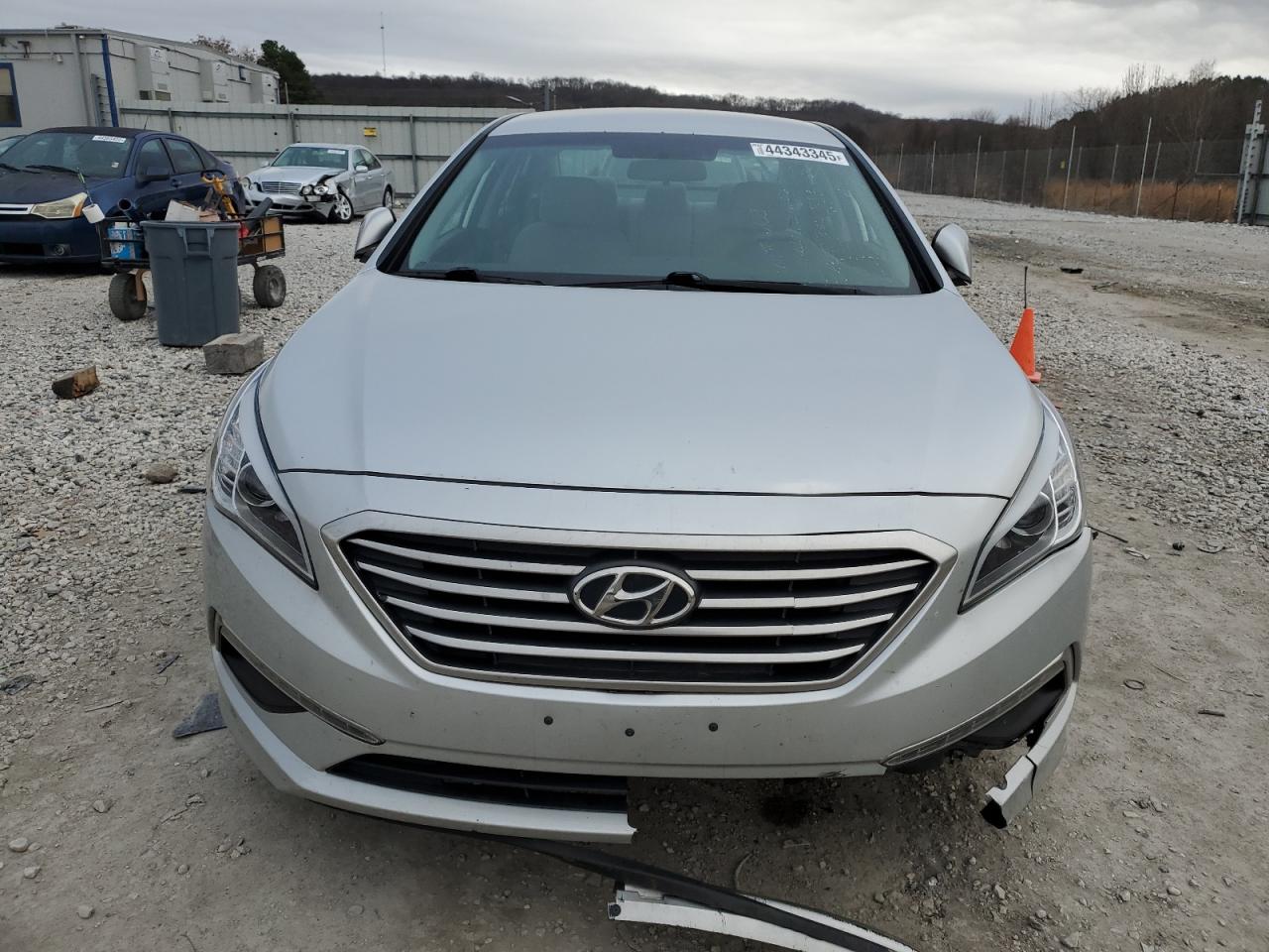 2015 Hyundai Sonata - Image 5