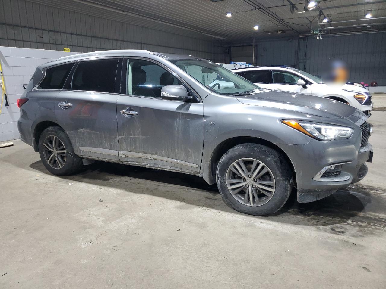 2018 Infiniti QX60 - Image 4