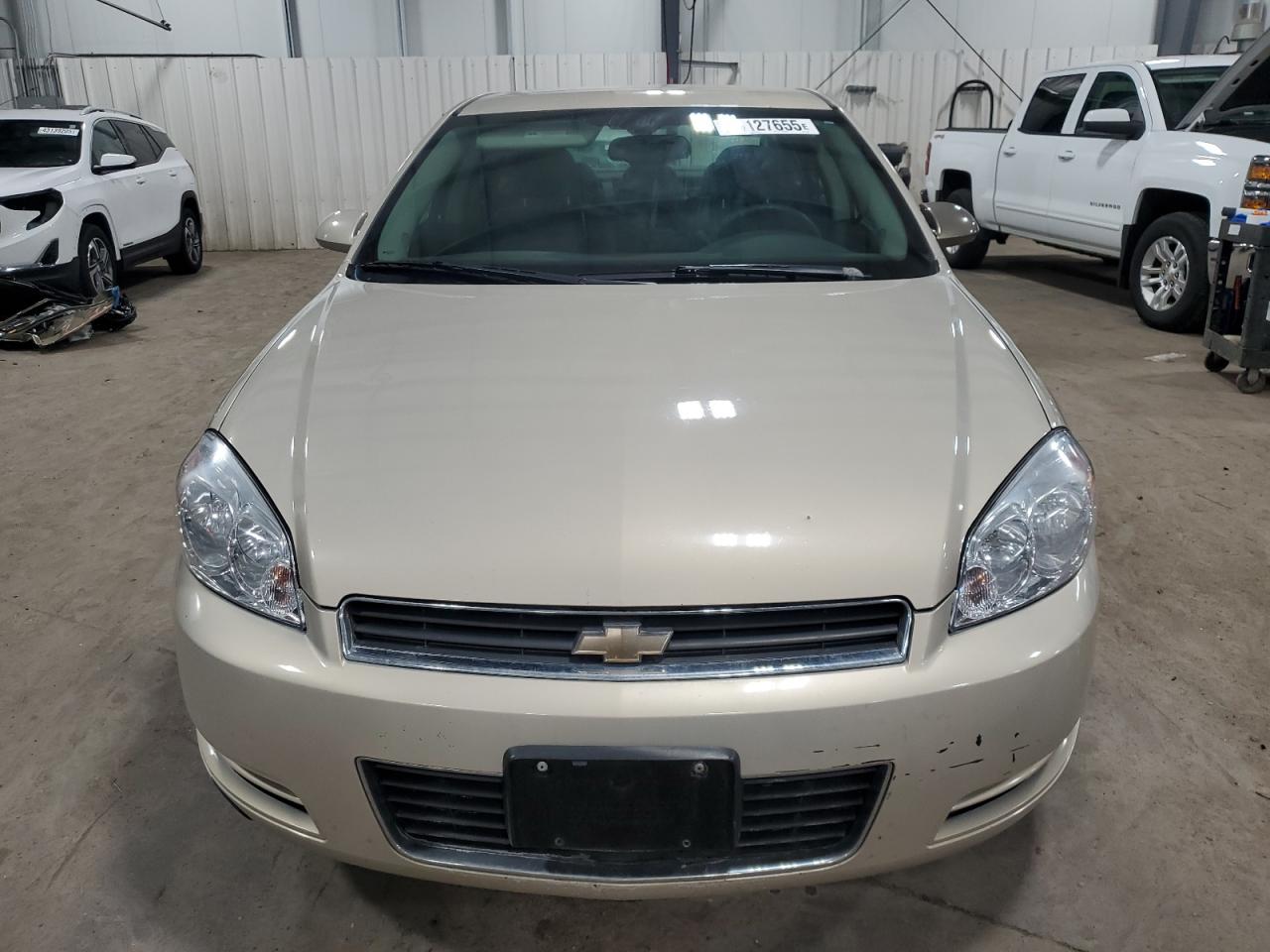 2008 Chevrolet Impala - Image 5