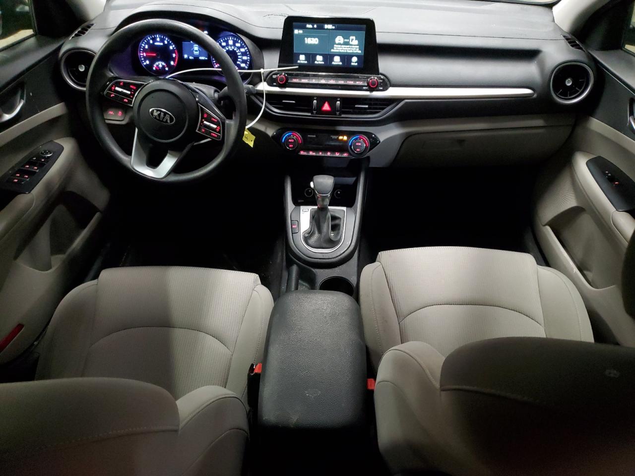 2019 Kia Forte - Image 8