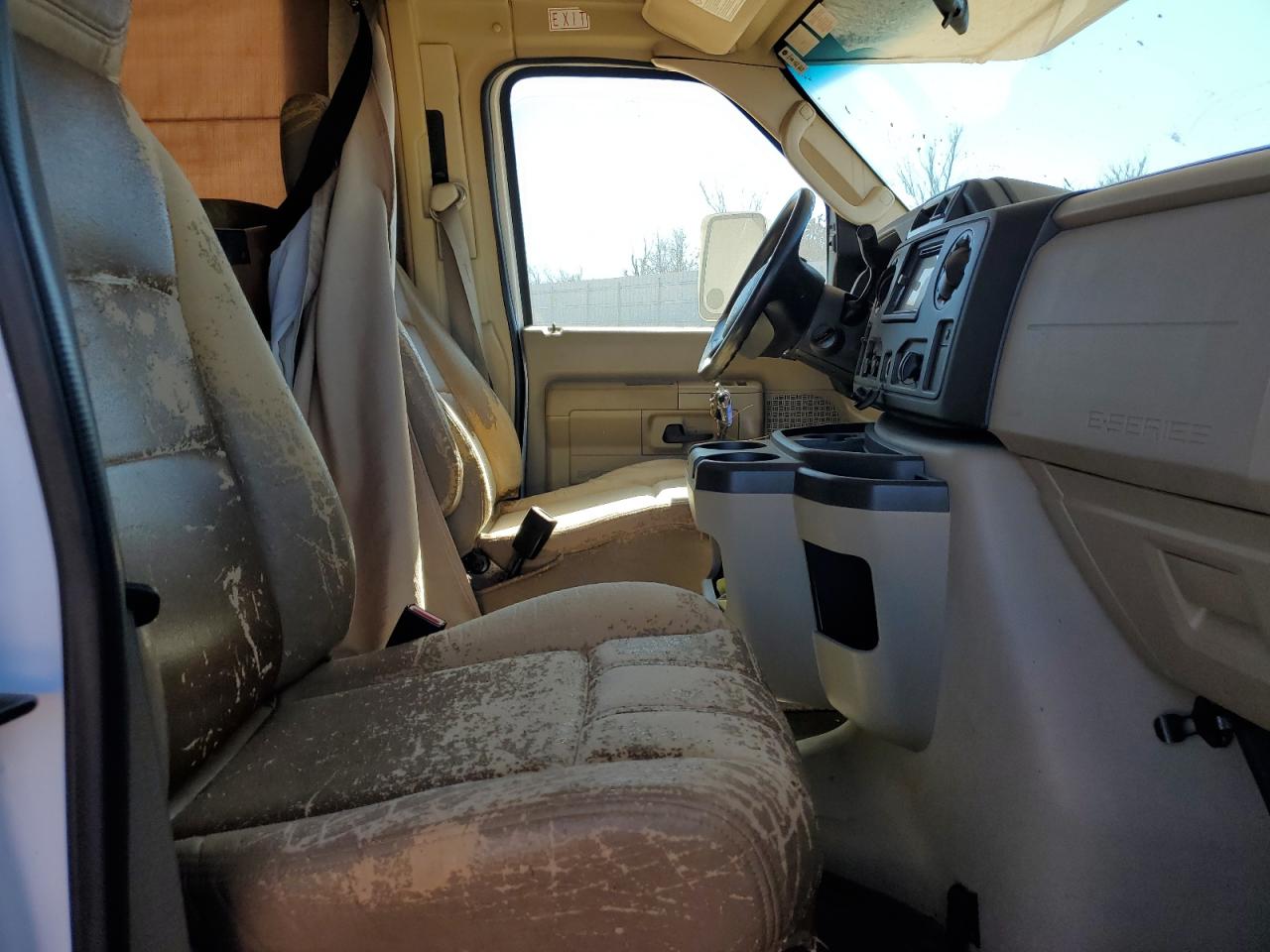 2014 Ford Econoline - Image 5