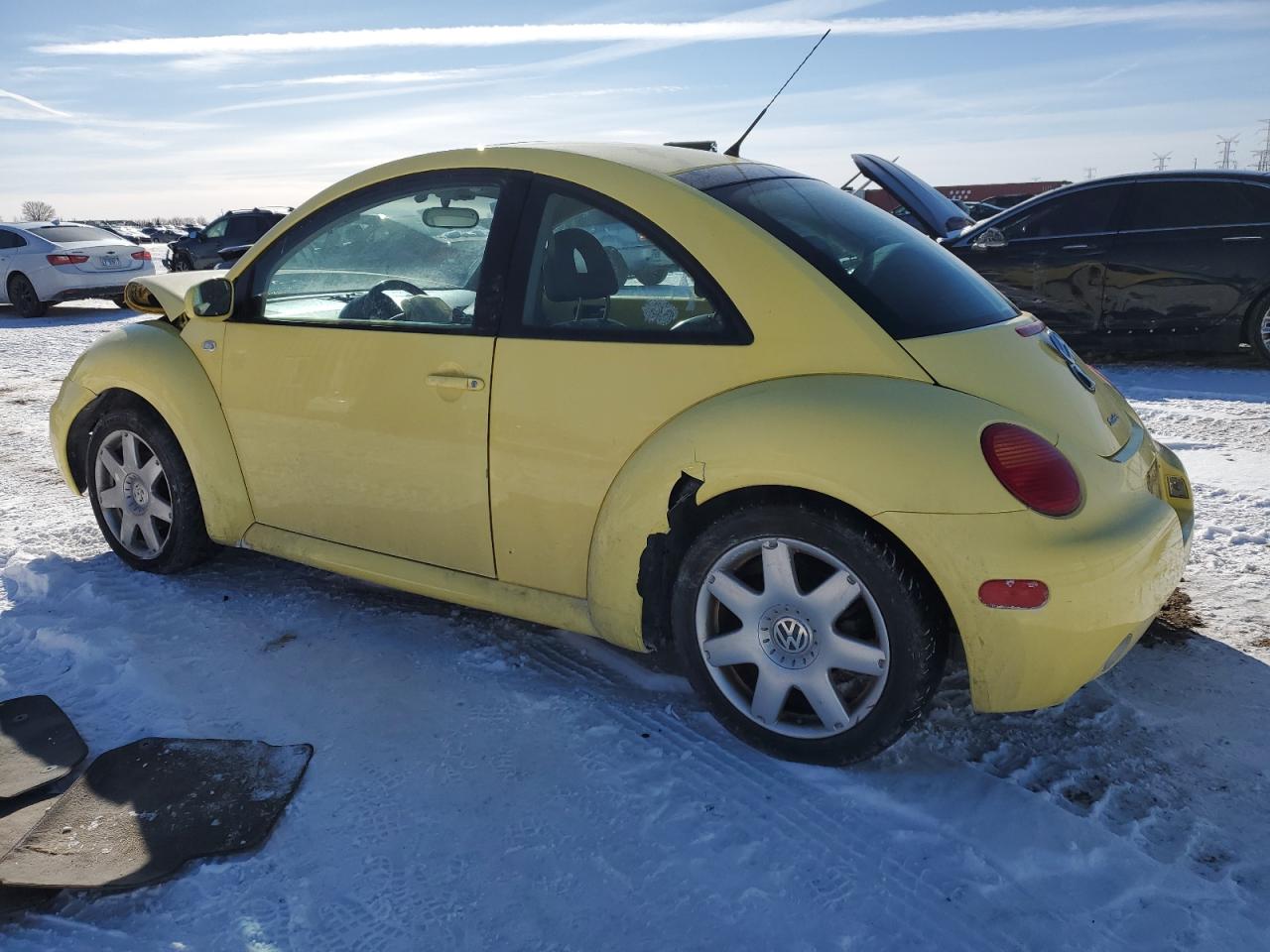 2002 Volkswagen Beetle - Image 2