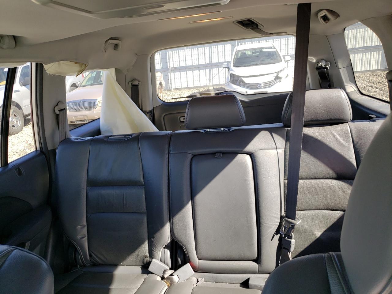 2007 Honda Pilot - Image 10