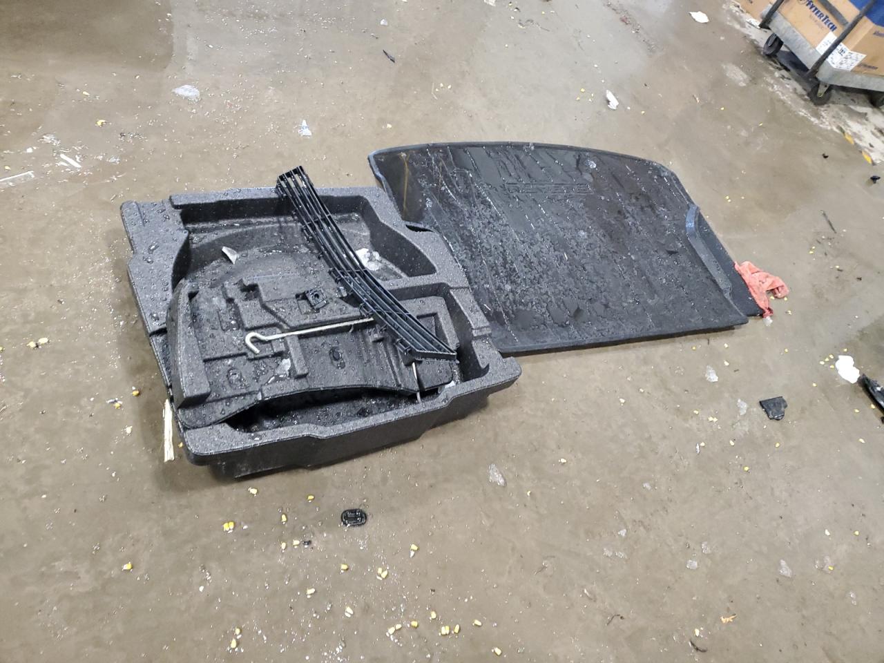 2020 Subaru Forester - Image 13