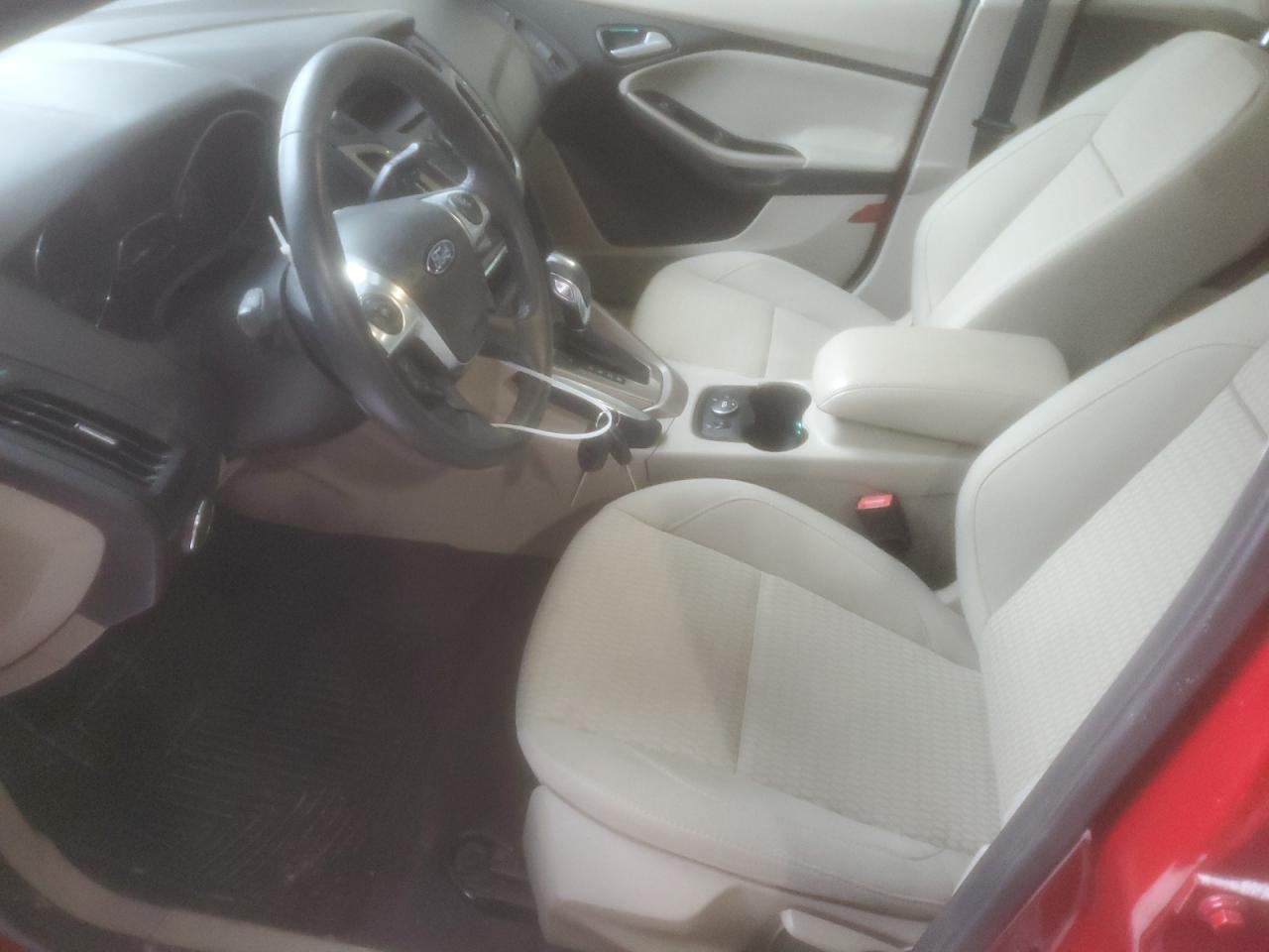 2012 Ford Focus - Image 7
