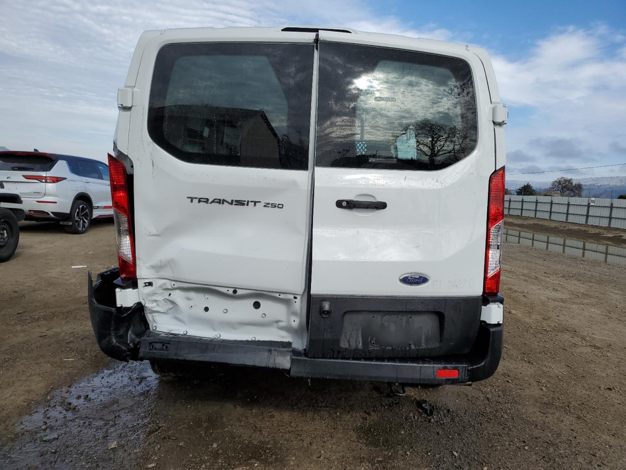 2023 Ford Transit - Image 6