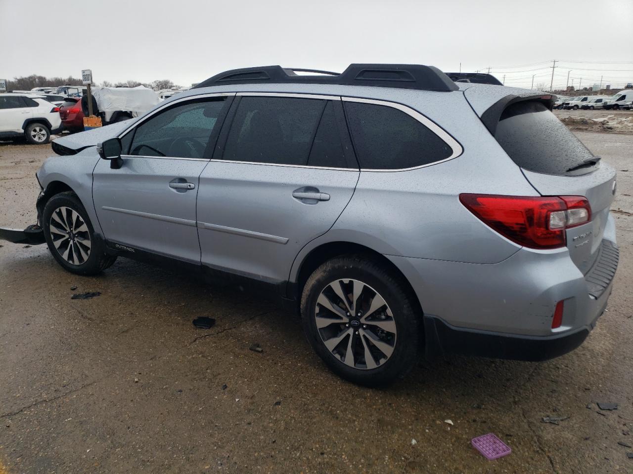 2015 Subaru Outback - Image 2