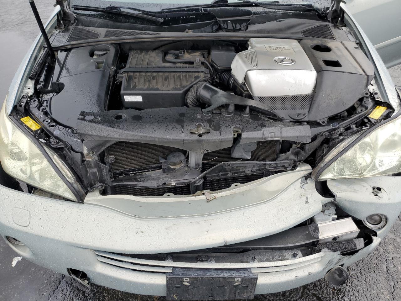 2006 Lexus RX - Image 13