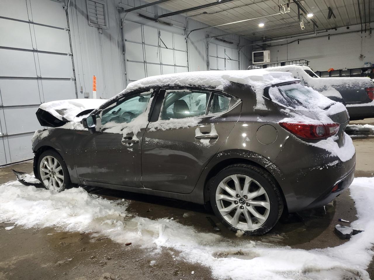 2015 Mazda 3 - Image 2