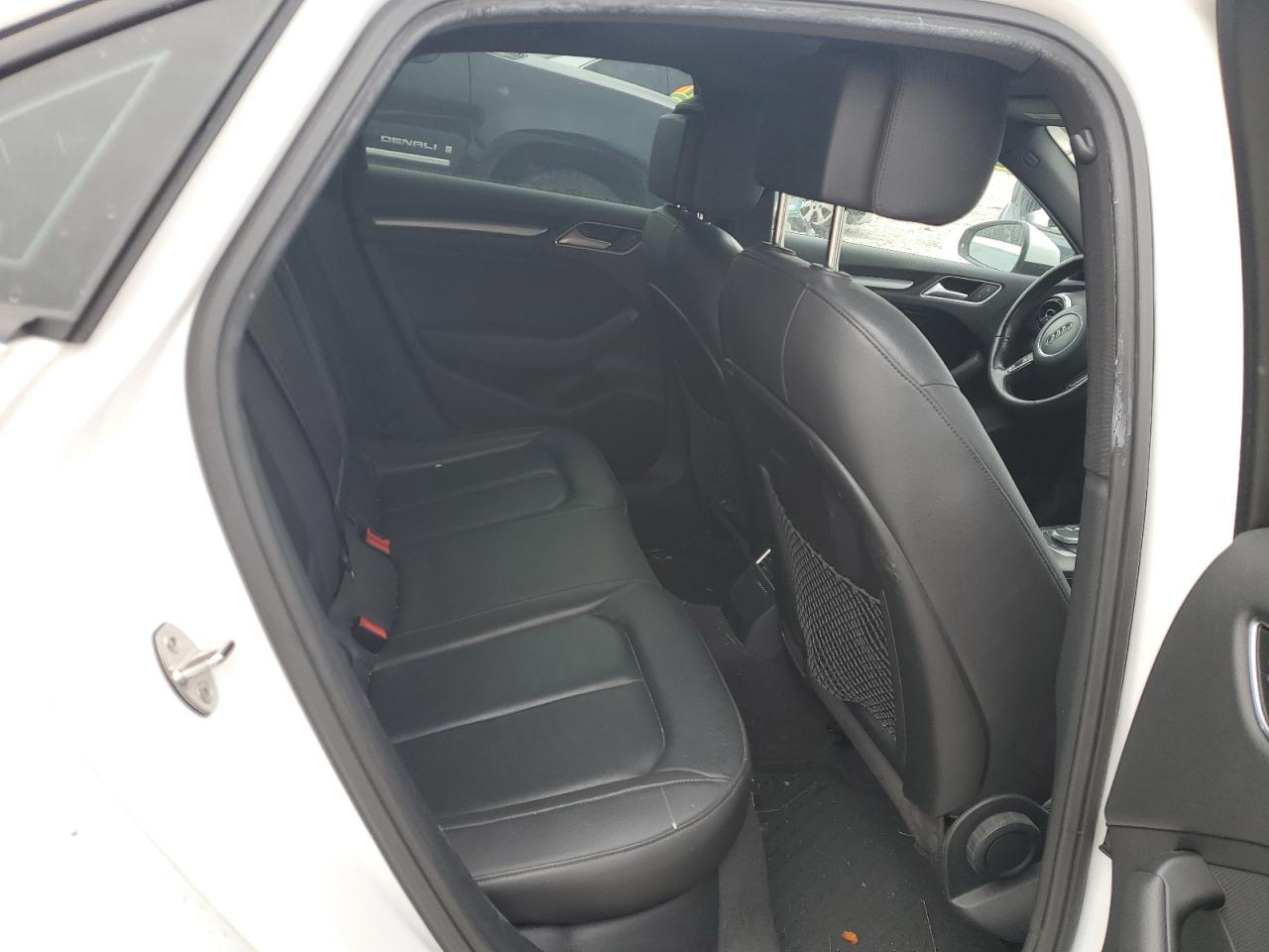 2016 Audi A3 - Image 10