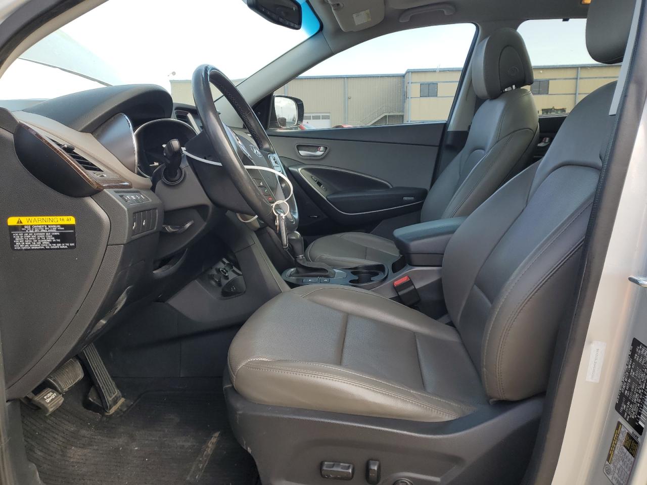 2017 Hyundai Santa Fe - Image 7