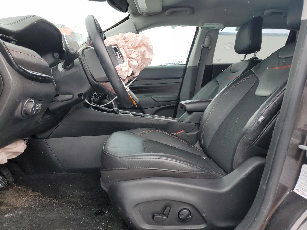 2022 Jeep Compass - Image 7