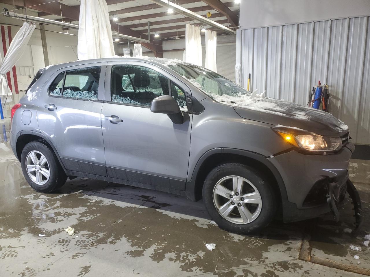 2020 Chevrolet Trax - Image 4