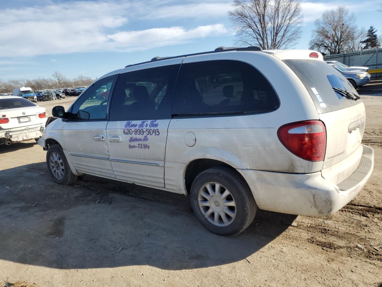2003 Chrysler Town & Country - Image 2