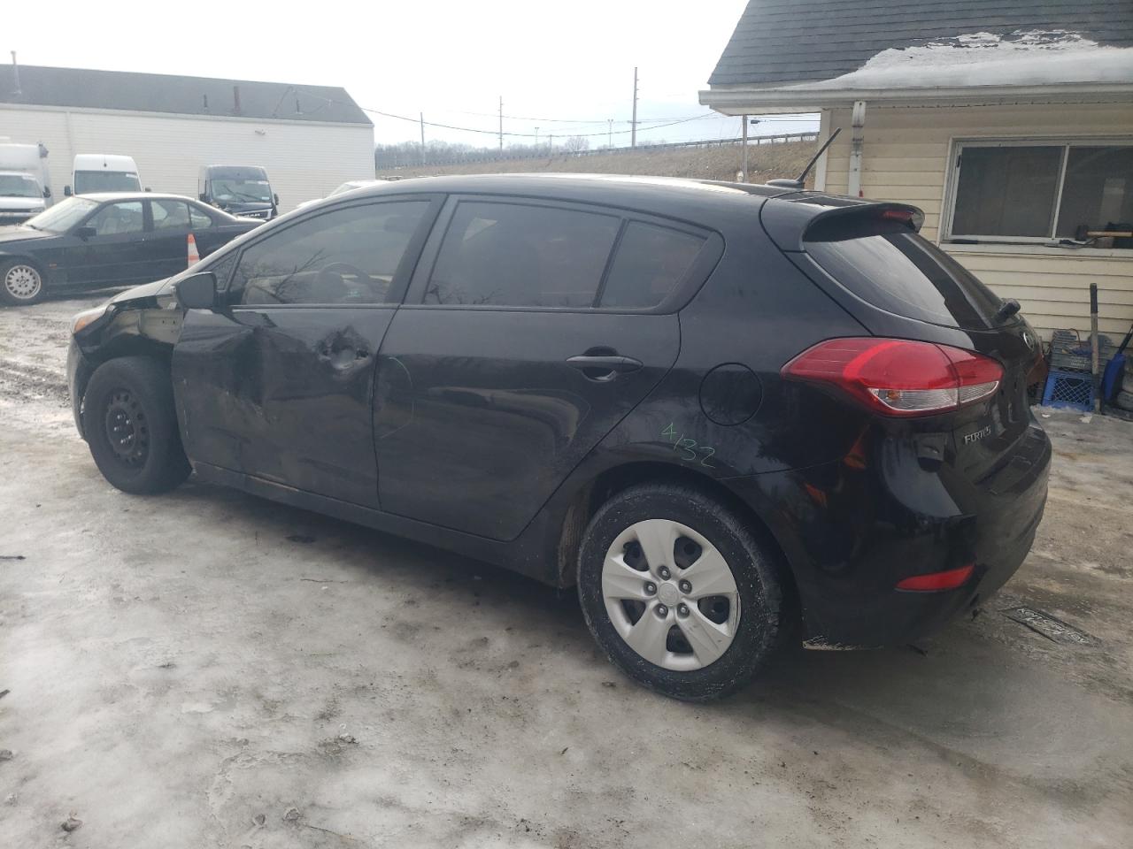 2017 Kia Forte - Image 2