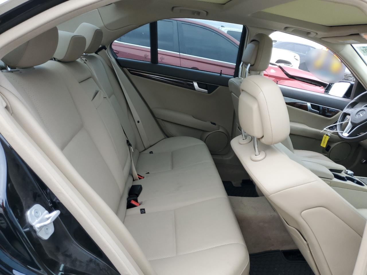 2014 Mercedes-Benz C-klasse - Image 10