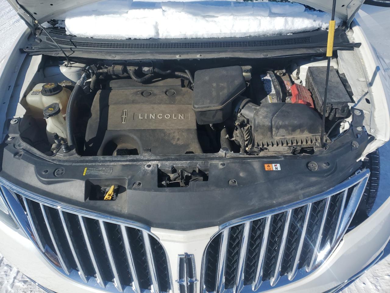 2015 Lincoln MKX - Image 13