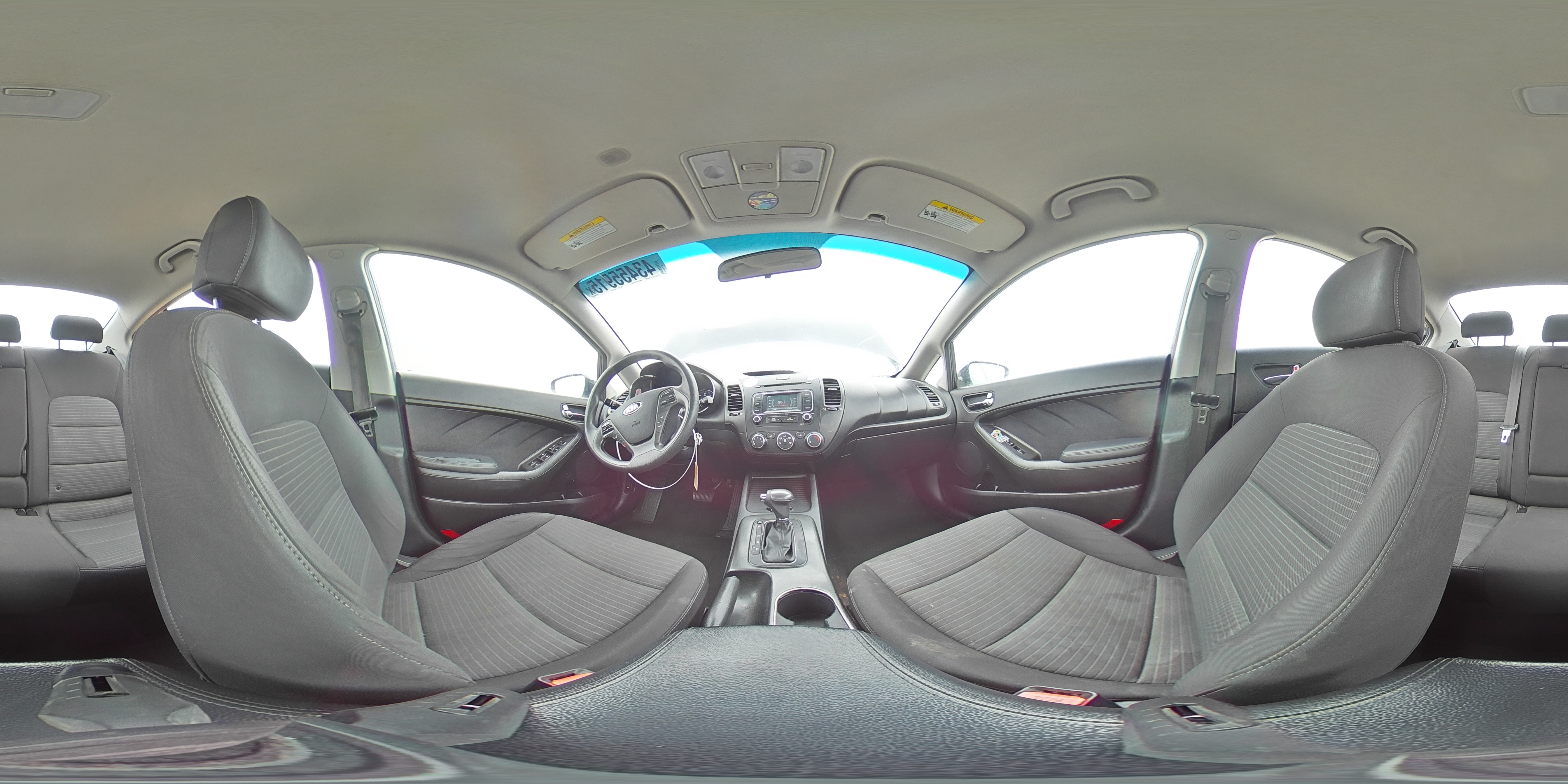2016 Kia Forte - Image 14