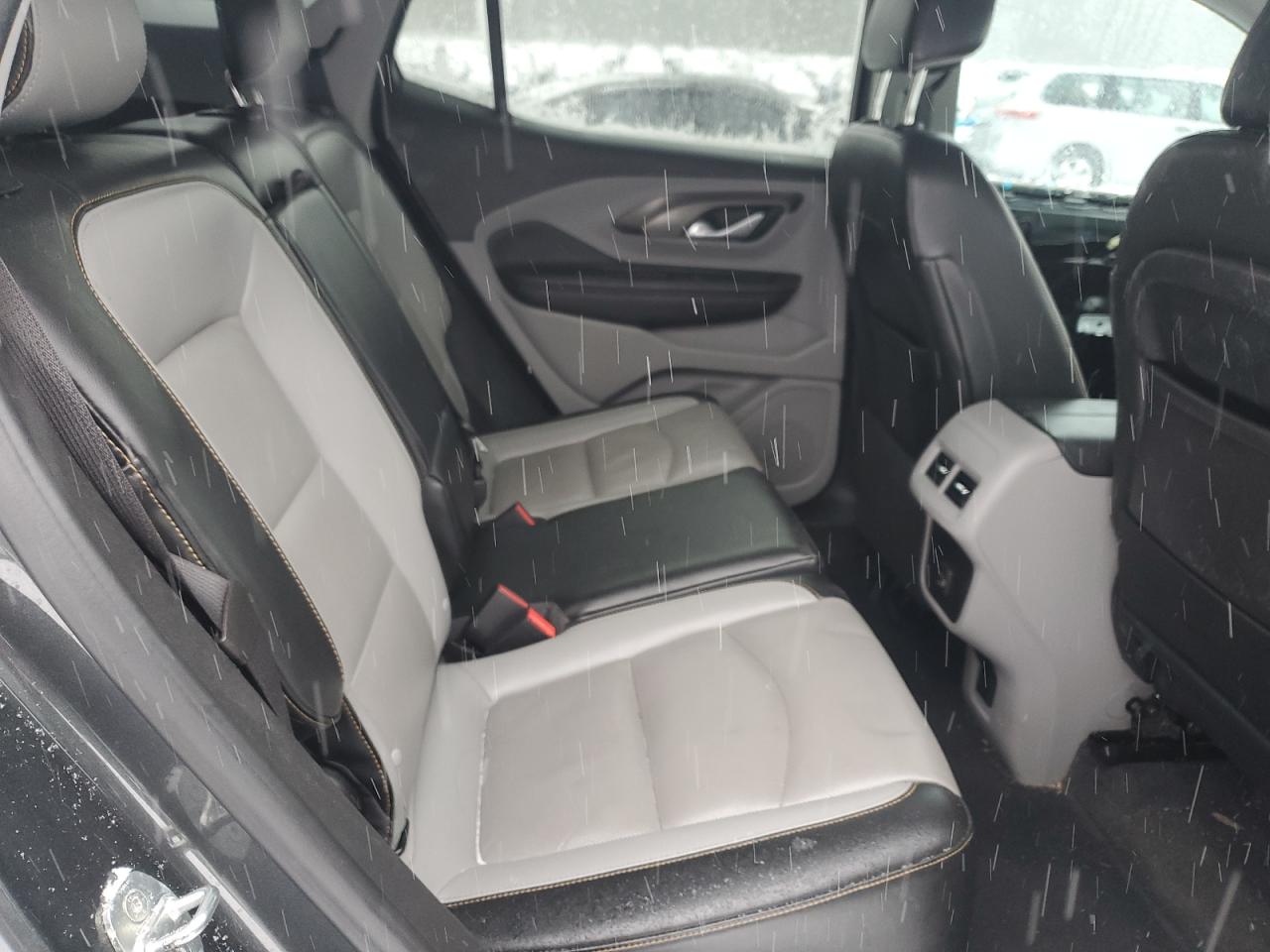 2020 GMC Terrain - Image 11