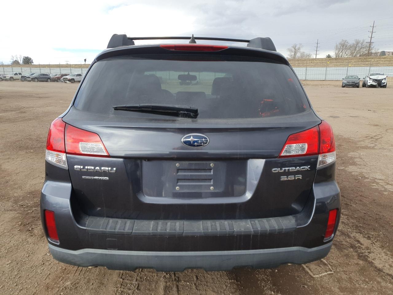 2012 Subaru Outback - Image 6