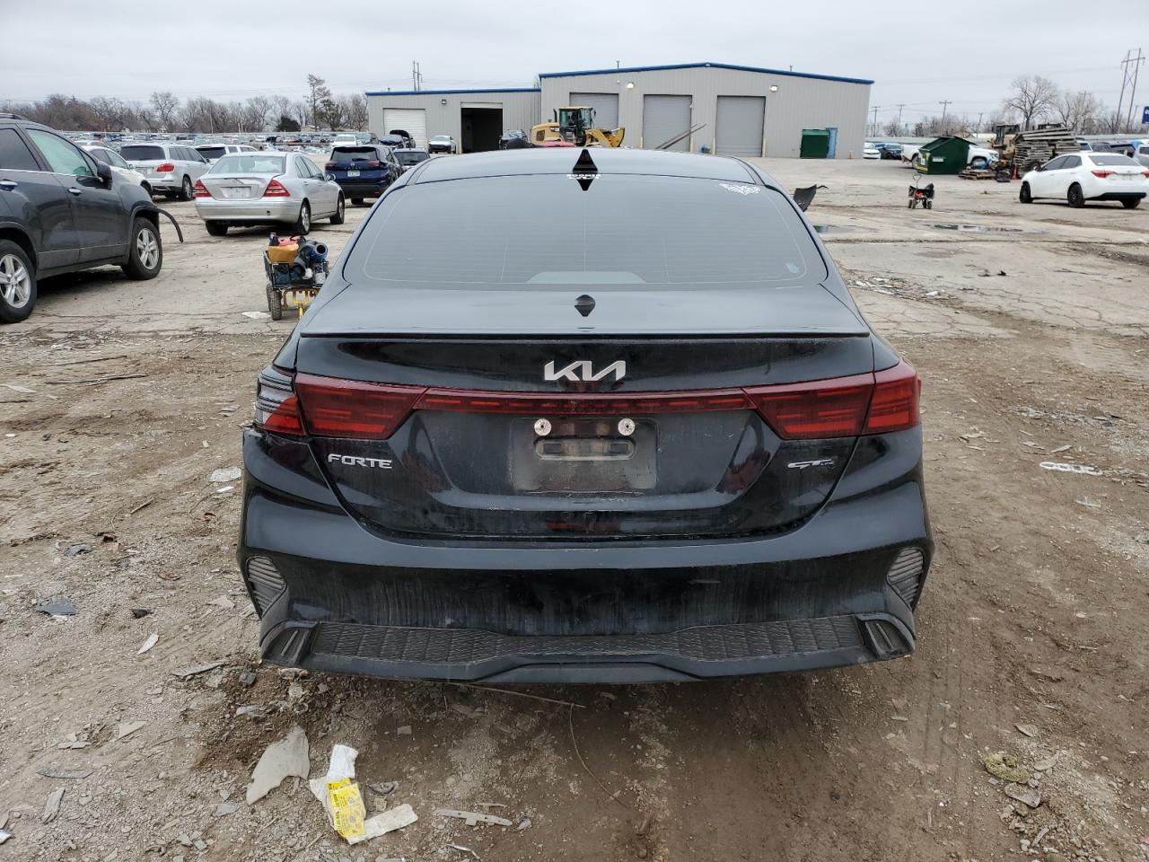 2023 Kia Forte - Image 6