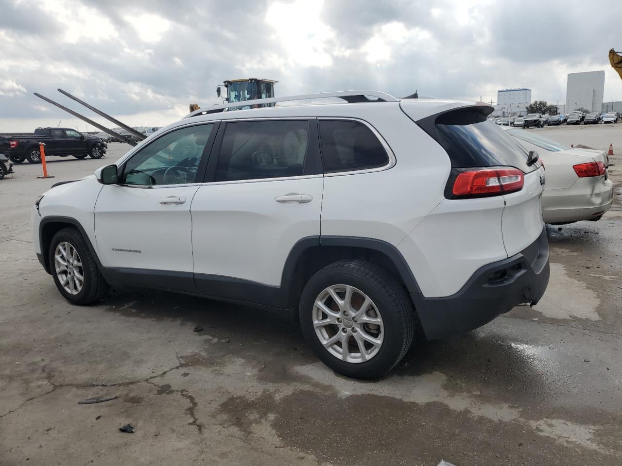 2016 Jeep Grand Cherokee - Image 2