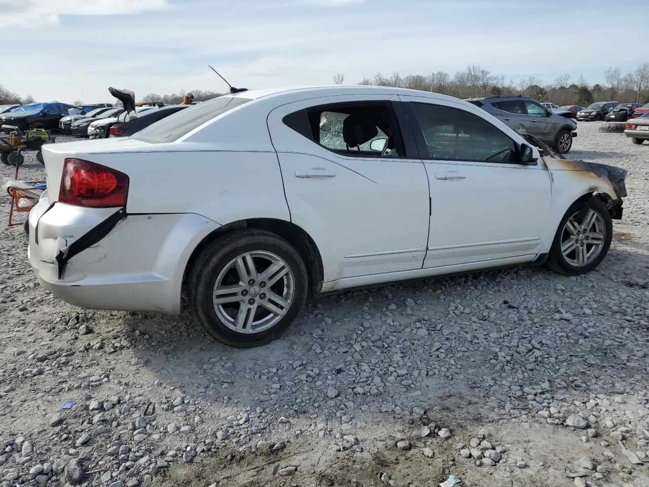 2012 Dodge Avenger - Image 3