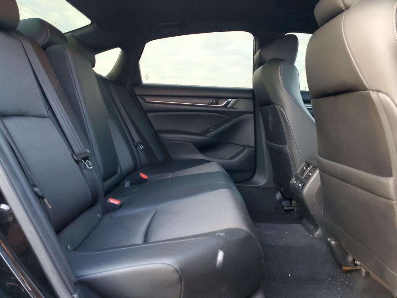 2021 Honda Accord - Image 10