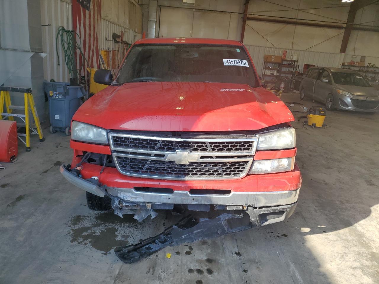 2006 Chevrolet Silverado - Image 5