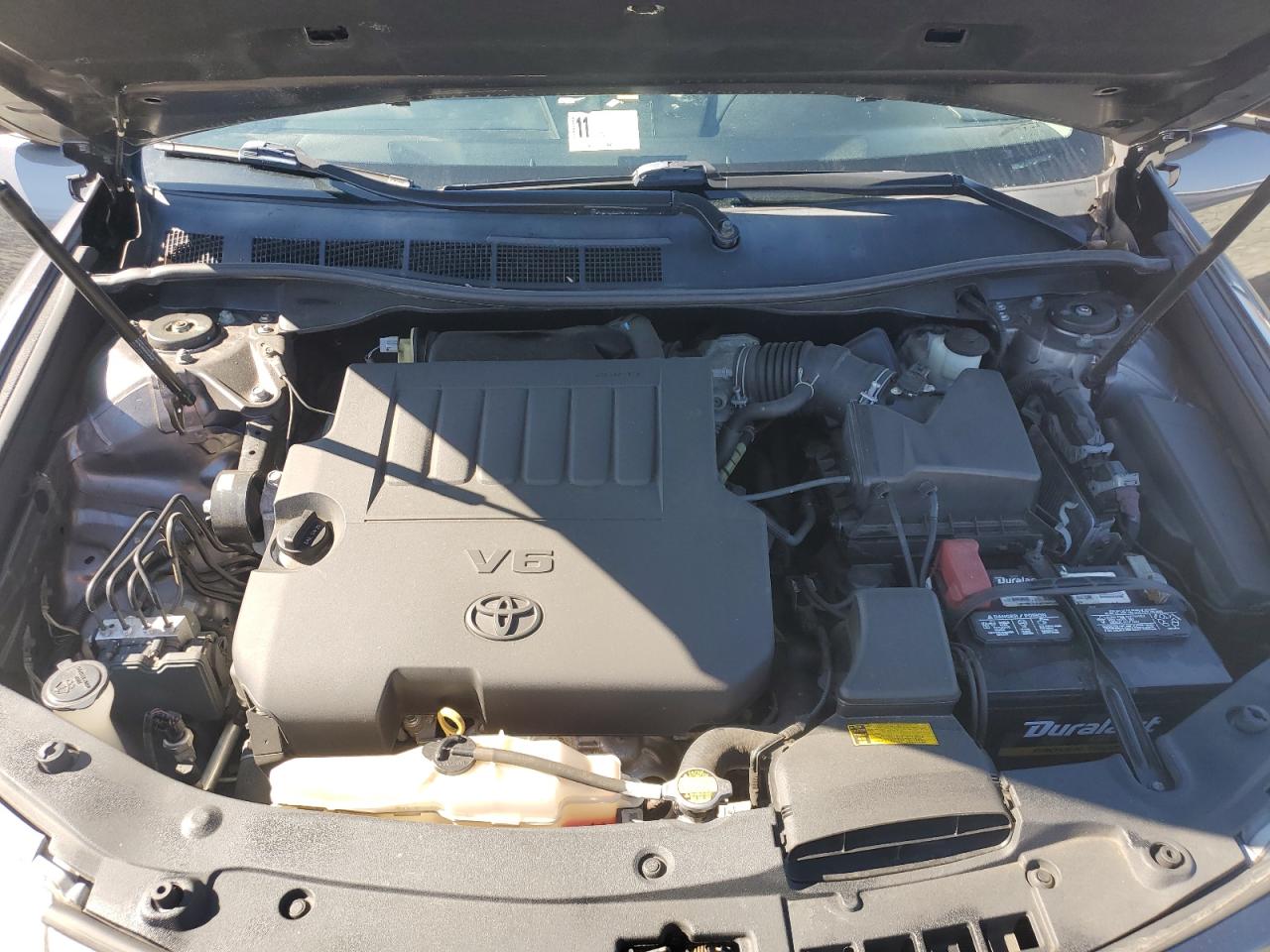 2014 Toyota Camry - Image 13