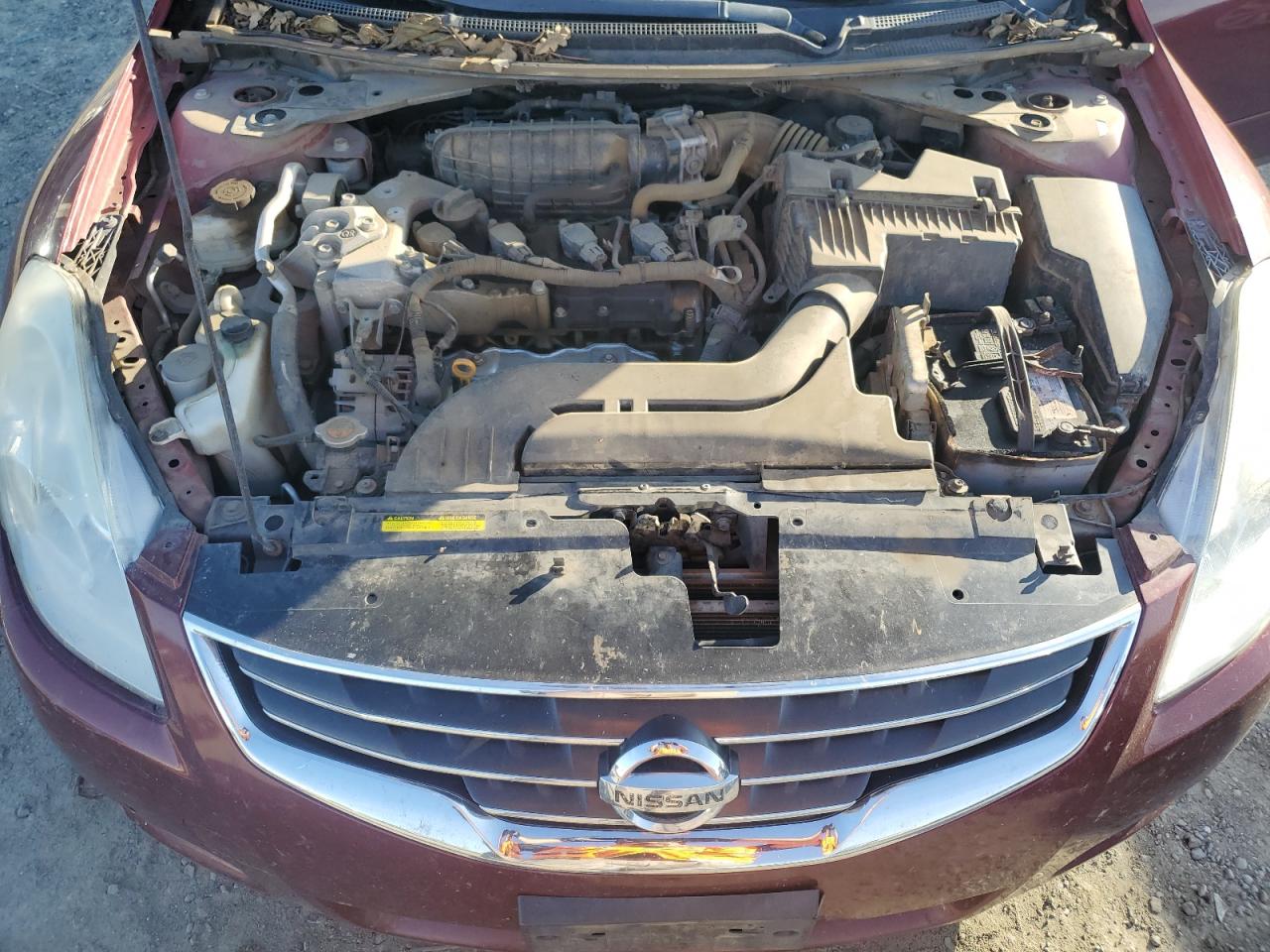 2012 Nissan Altima - Image 11