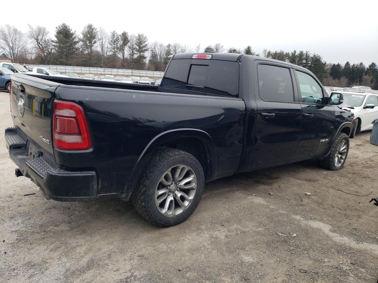 2019 RAM 1500 - Image 3
