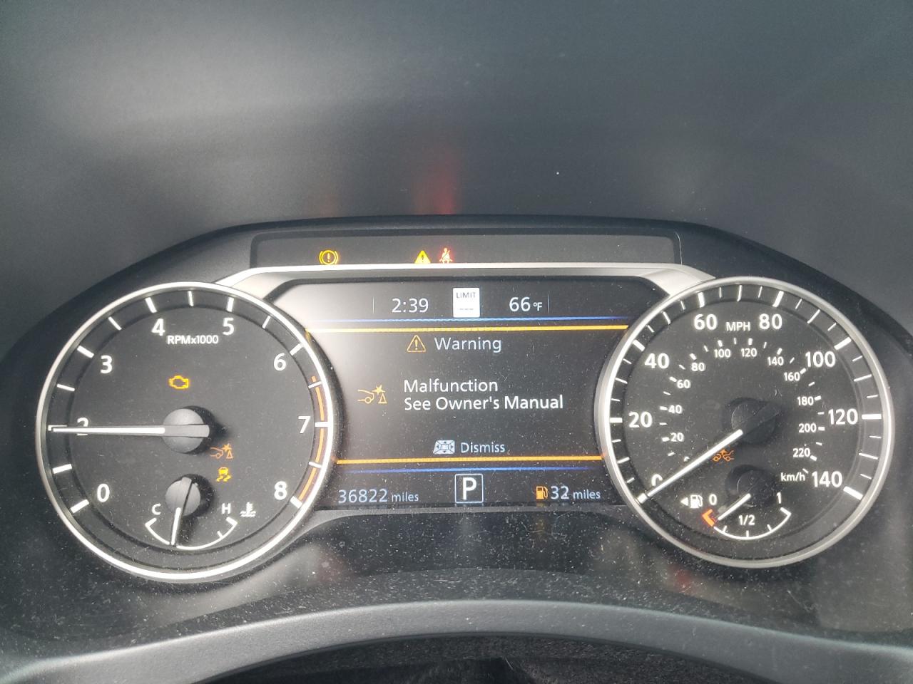 2020 Nissan Altima - Image 9
