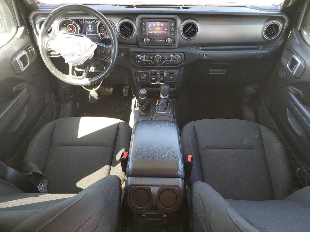 2021 Jeep Gladiator - Image 8