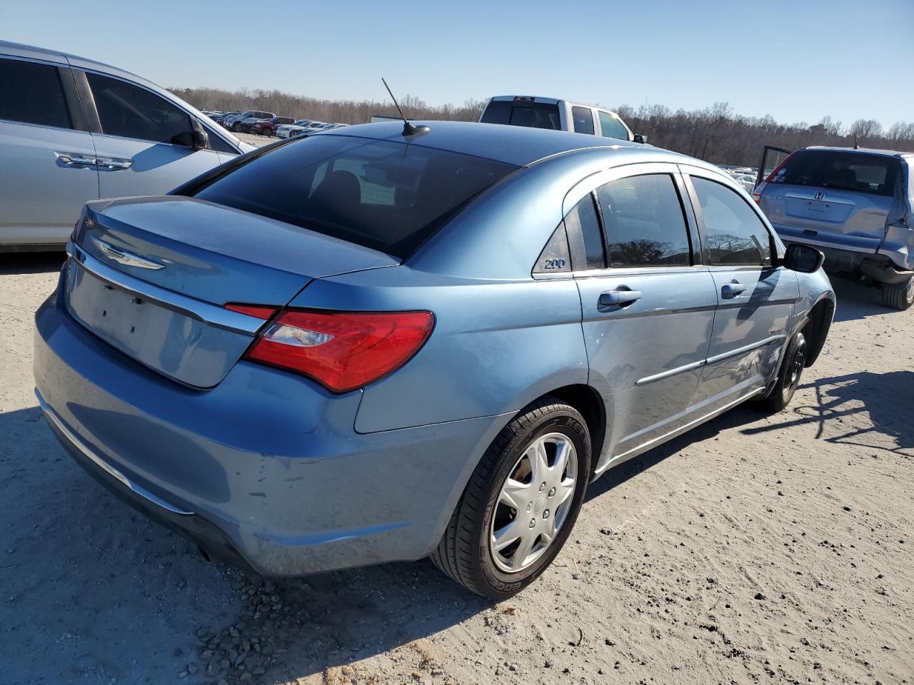 2011 Chrysler 200 - Image 3