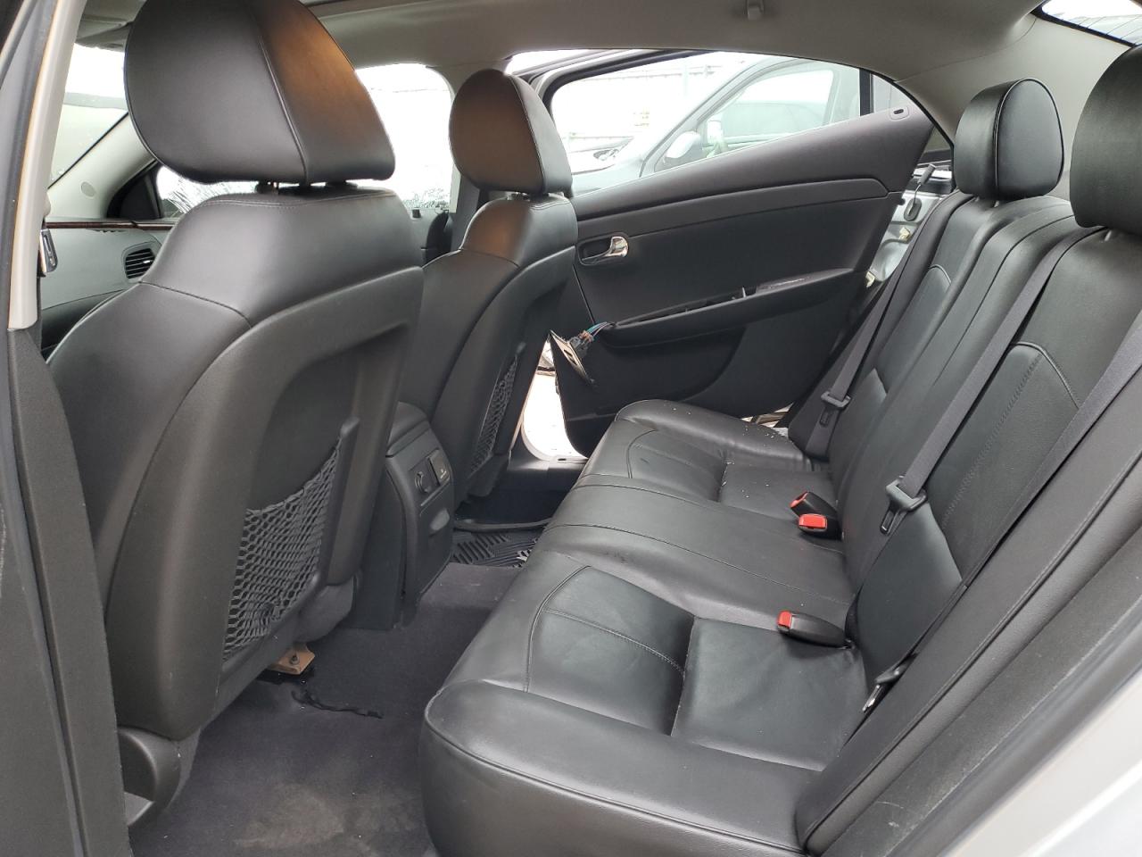 2012 Chevrolet Malibu - Image 10