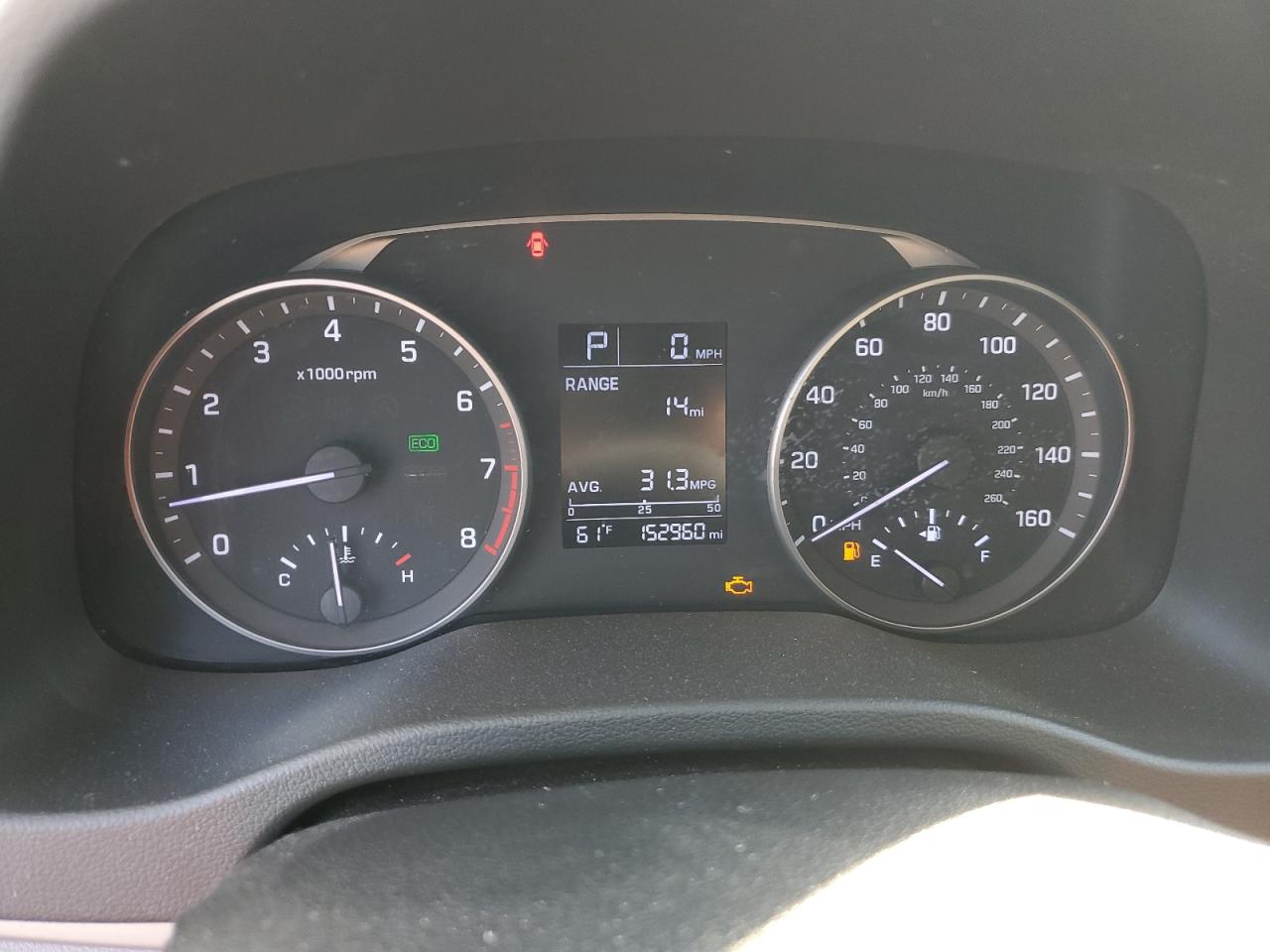 2017 Hyundai Elantra - Image 9