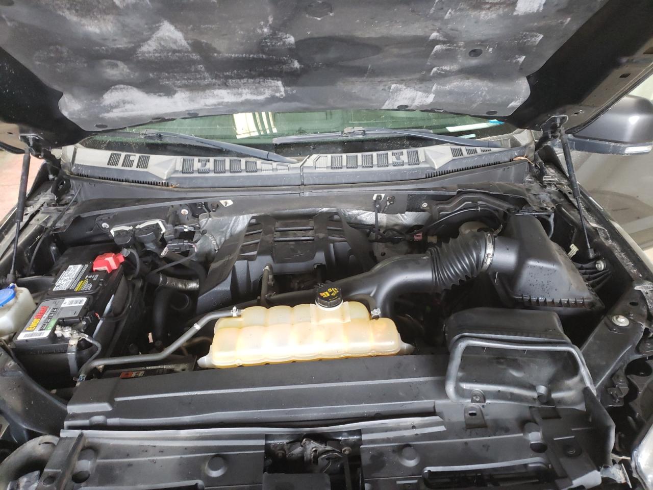 2015 Ford F-150 - Image 13