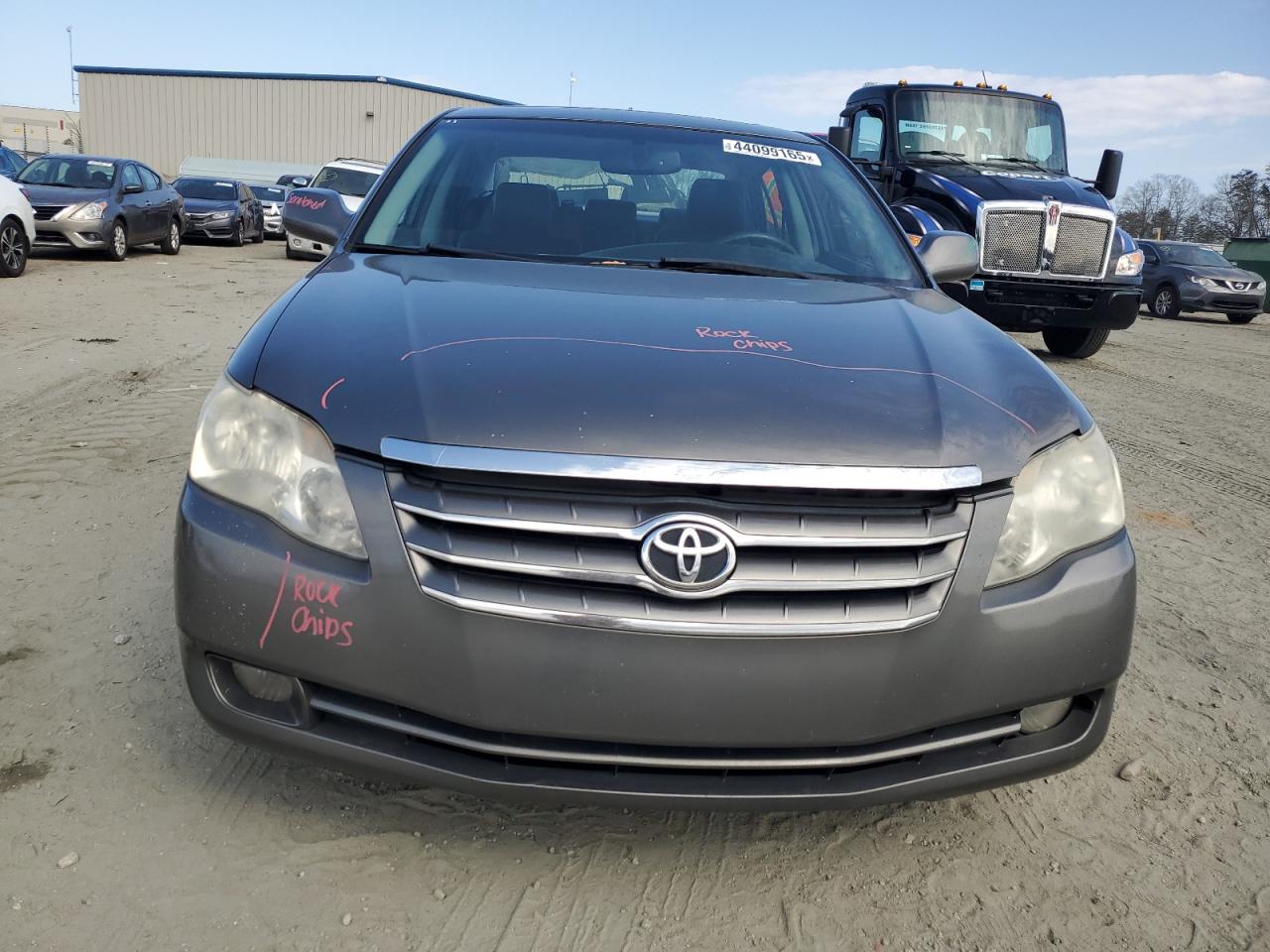 2007 Toyota Avalon - Image 5