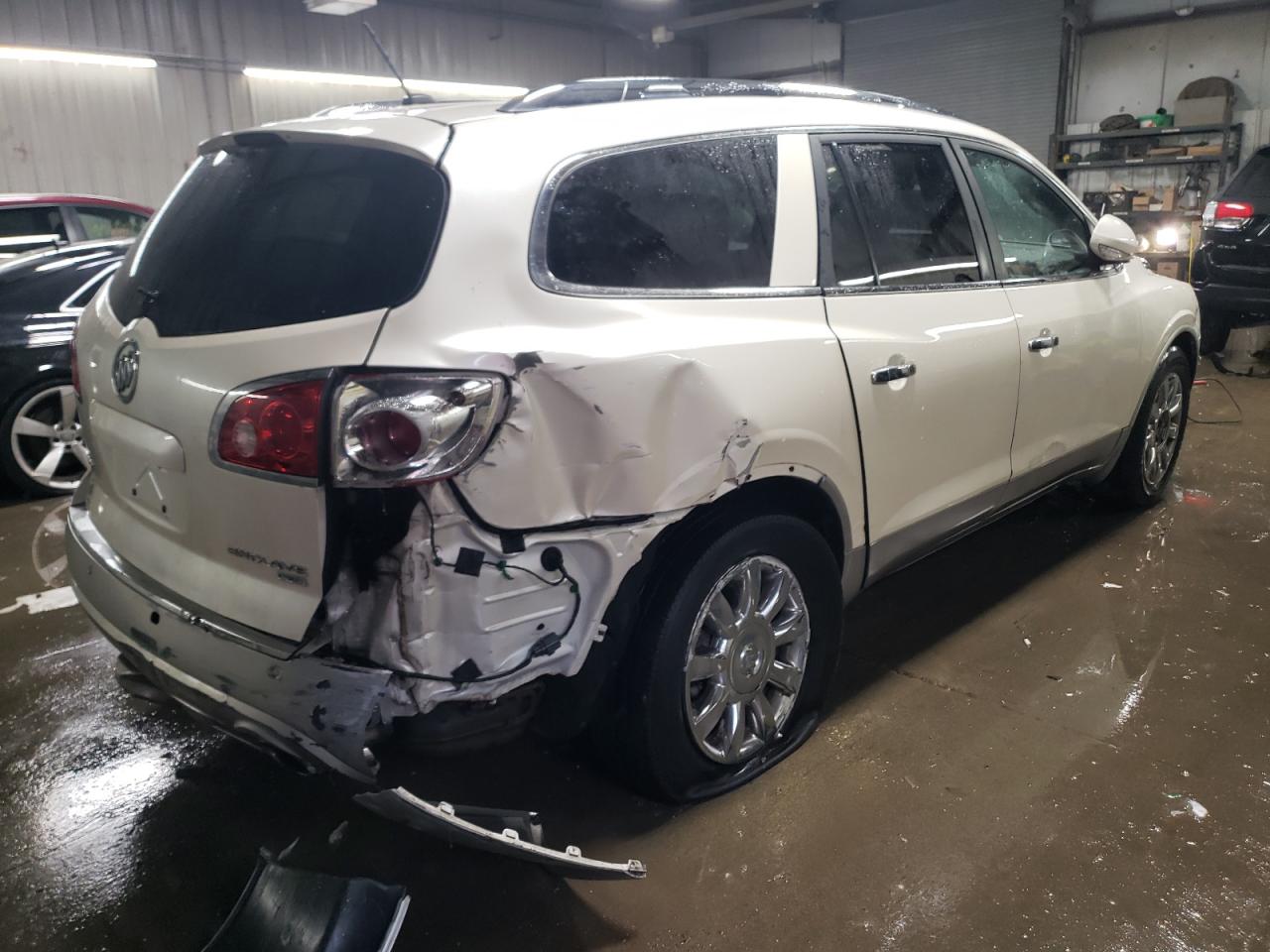2011 Buick Enclave - Image 3