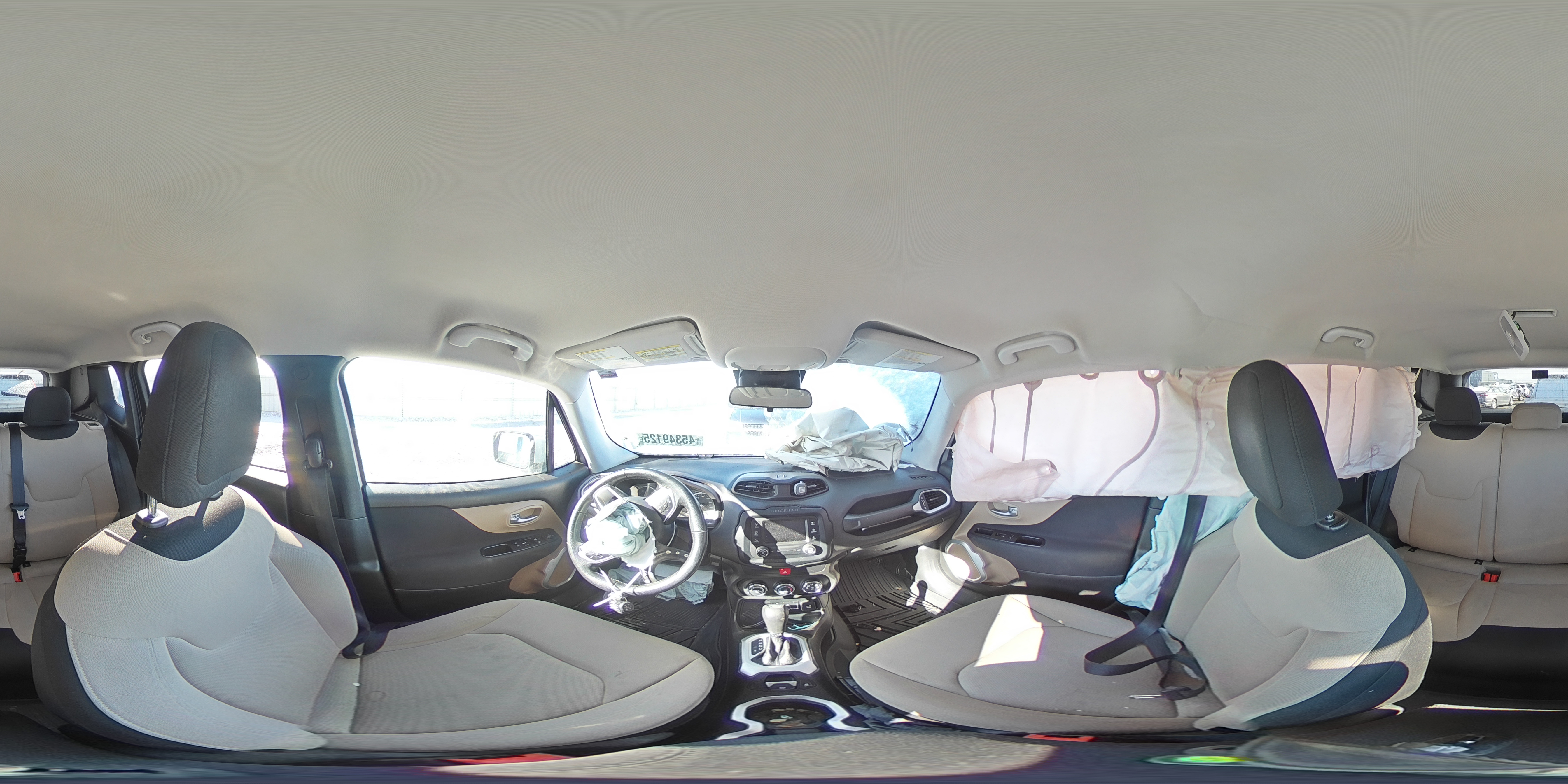 2017 Jeep Renegade - Image 12