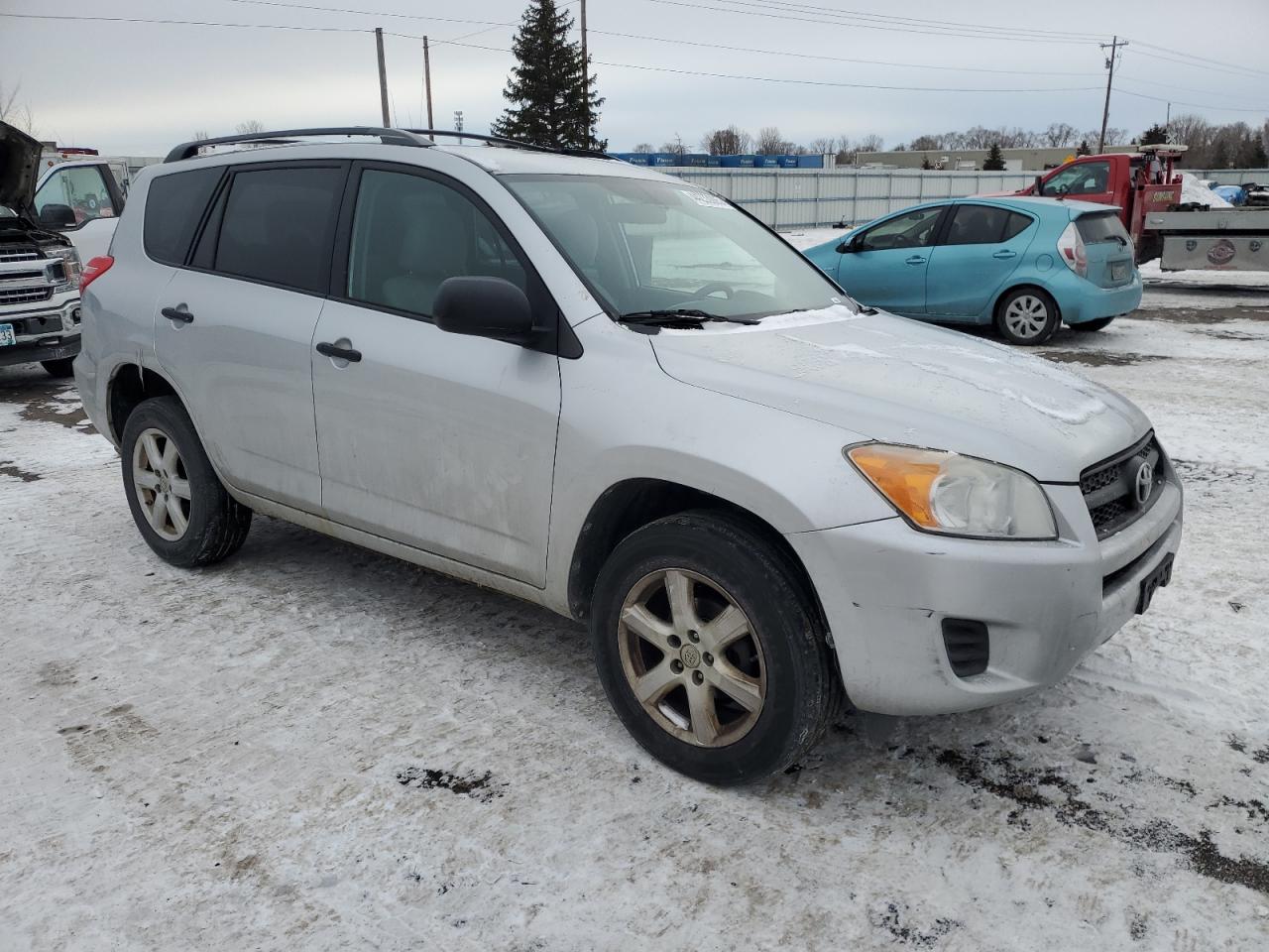 2011 Toyota RAV 4 - Image 4