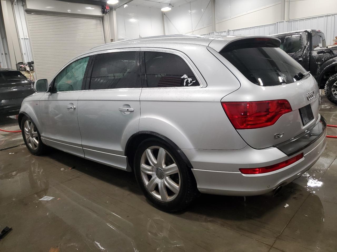 2008 Audi Q7 - Image 2