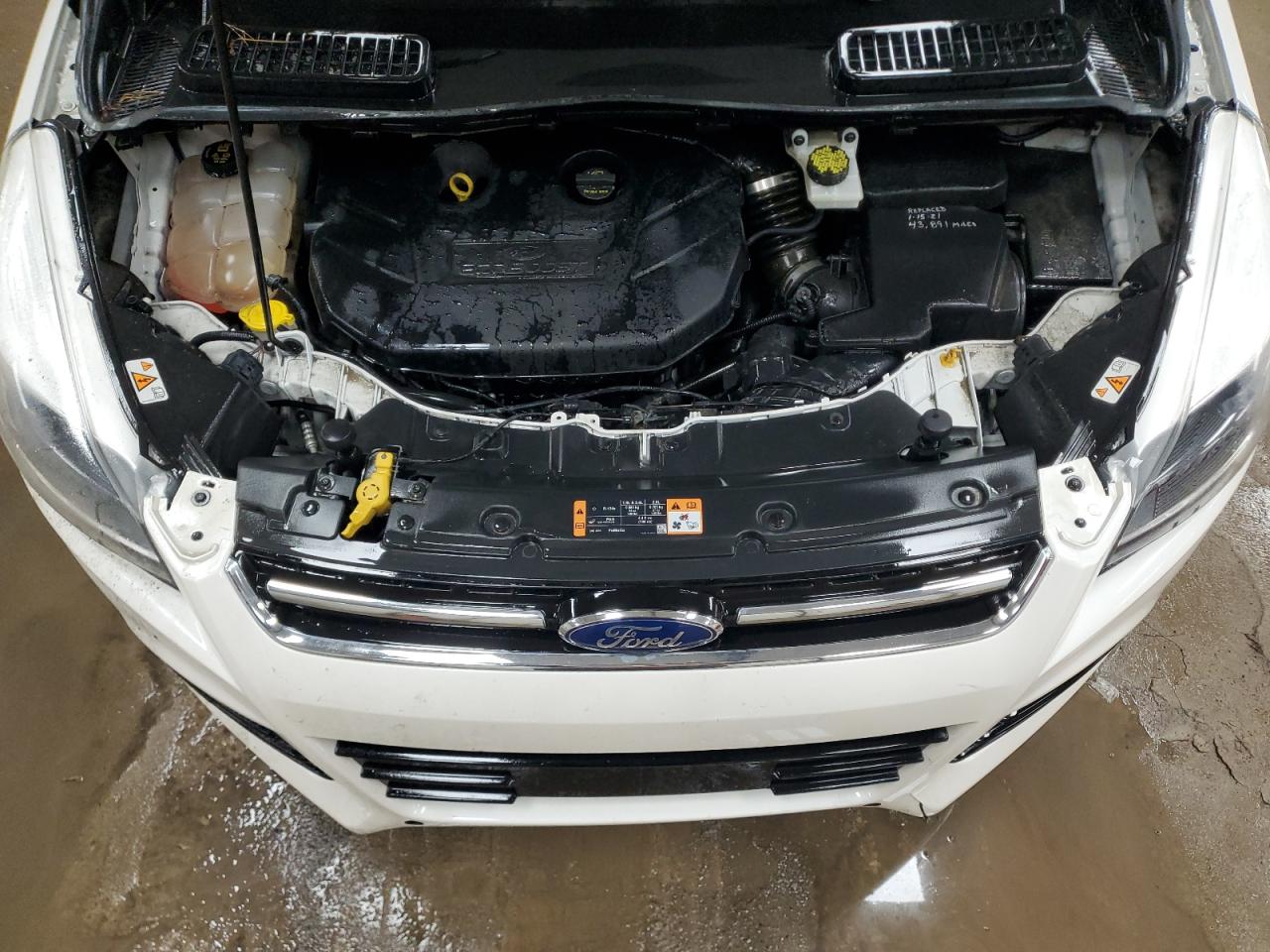 2015 Ford Escape - Image 12