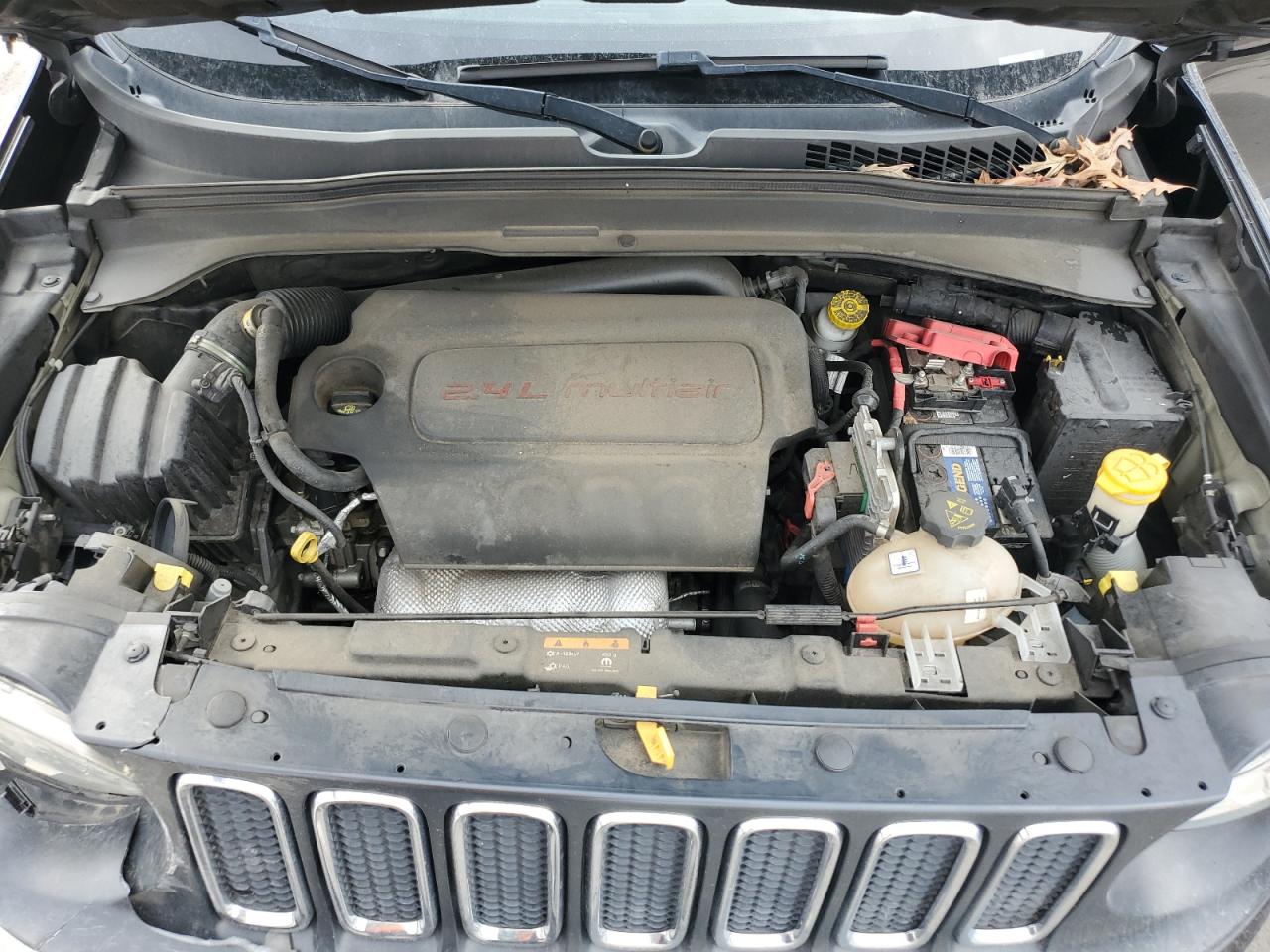 2018 Jeep Renegade - Image 13