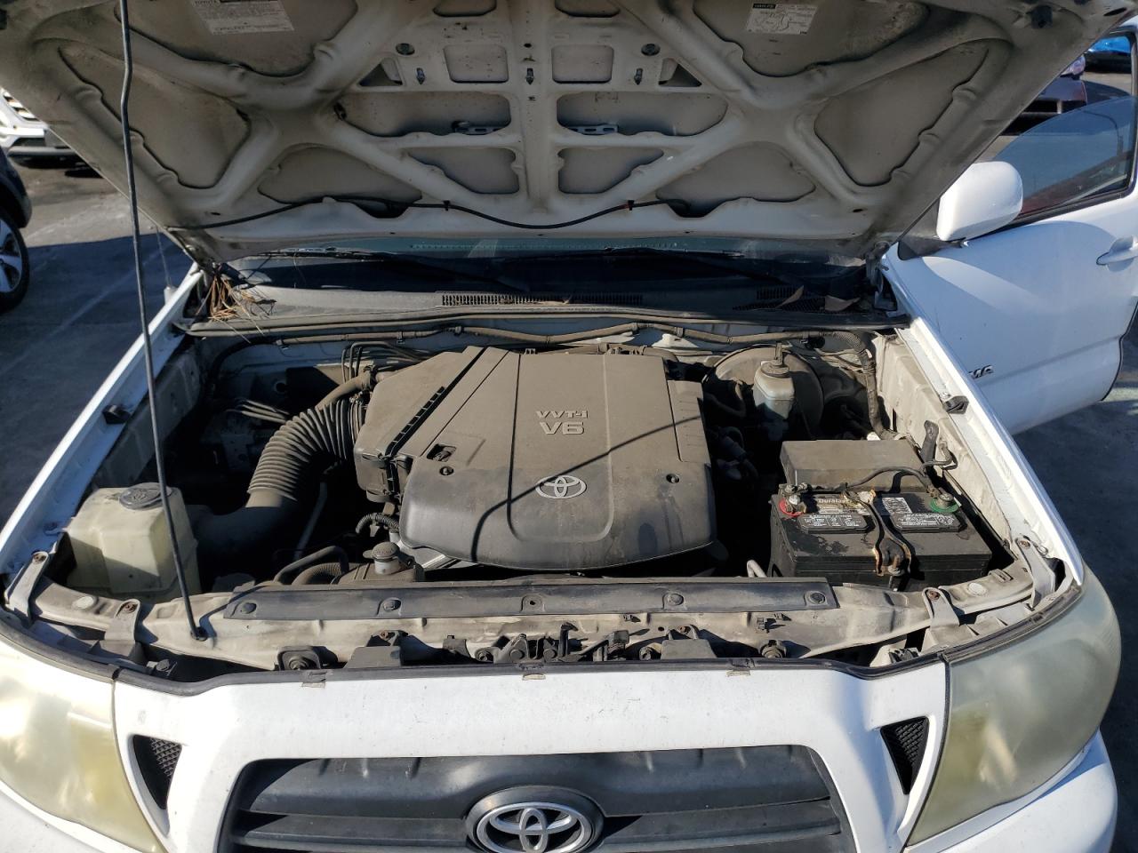 2007 Toyota Tacoma - Image 11