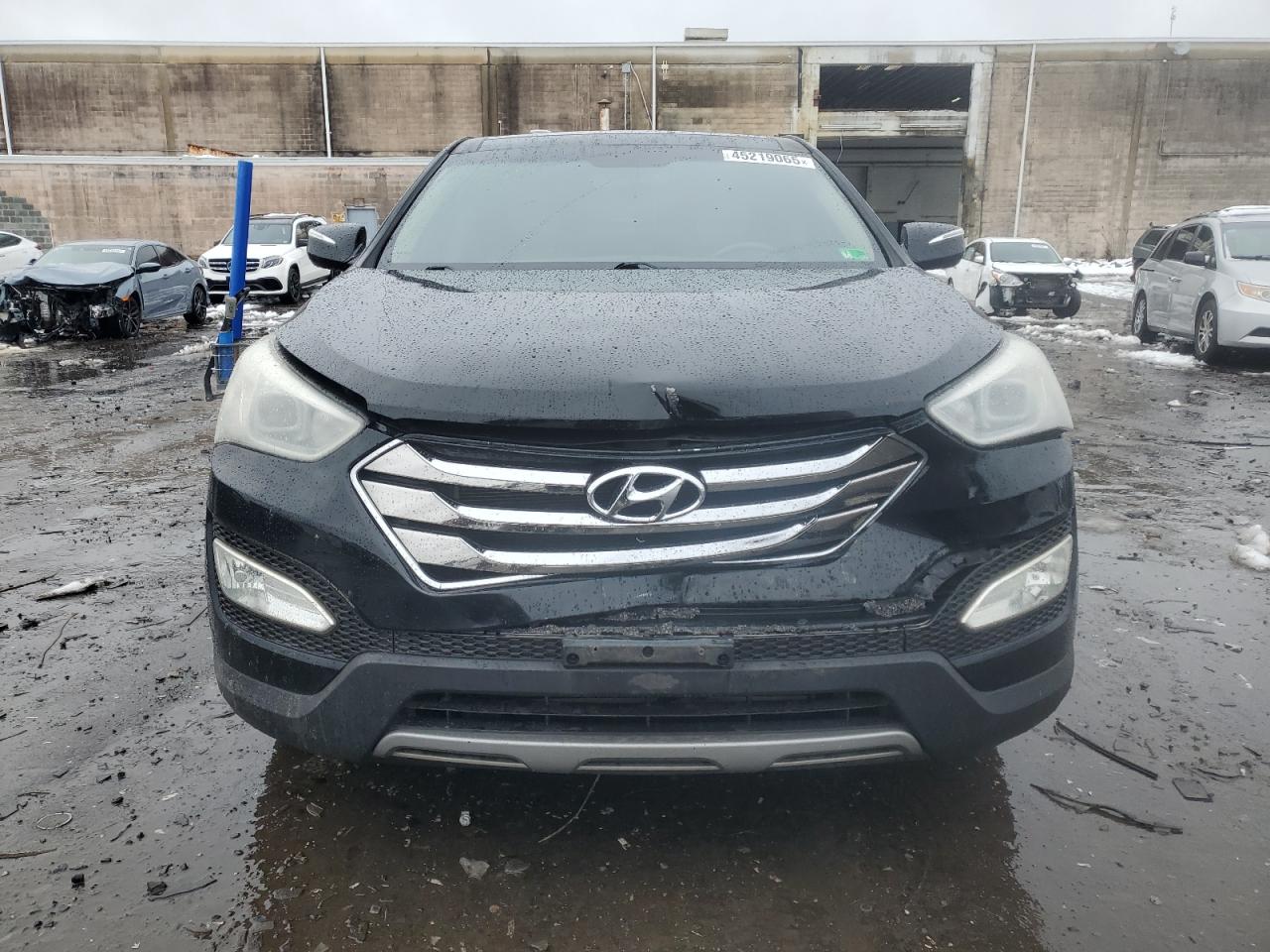 2013 Hyundai Santa Fe - Image 5