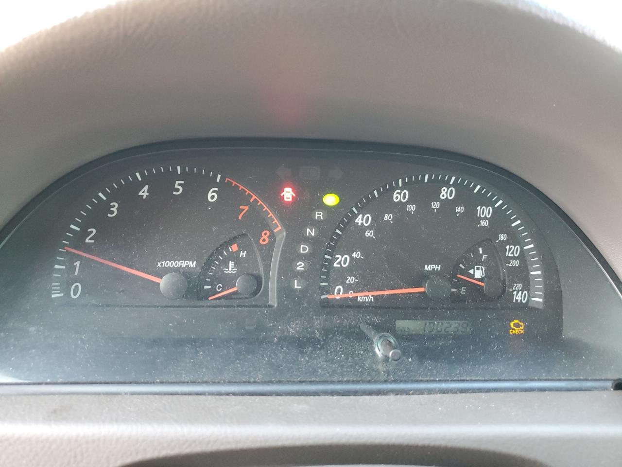 2004 Toyota Camry - Image 9