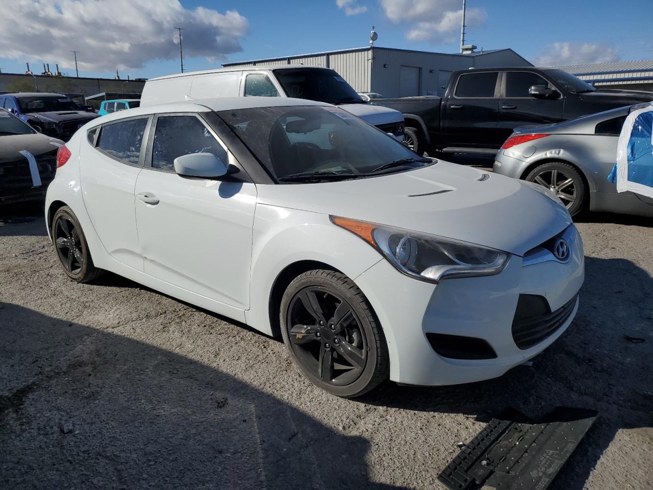 2014 Hyundai Veloster - Image 4
